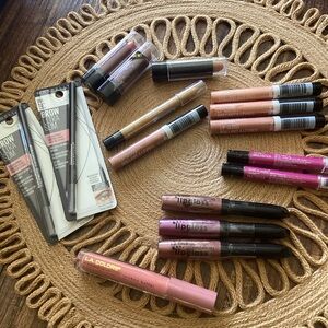 Lot of New Assorted Makeup Eyebrow Pencils Lip Gloss Wet‎ n Wild